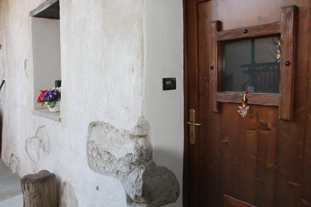 Maison Cassius Issogne Exterior photo