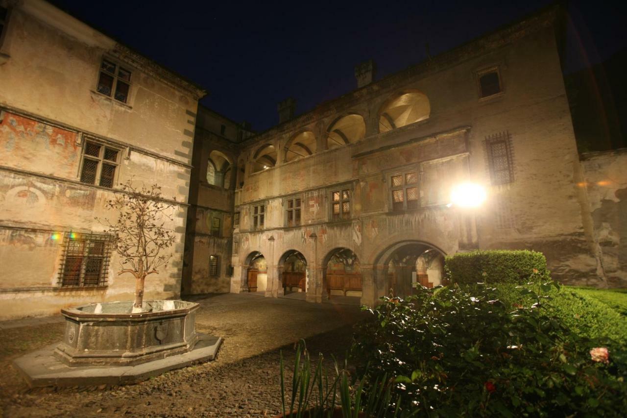 Maison Cassius Issogne Exterior photo
